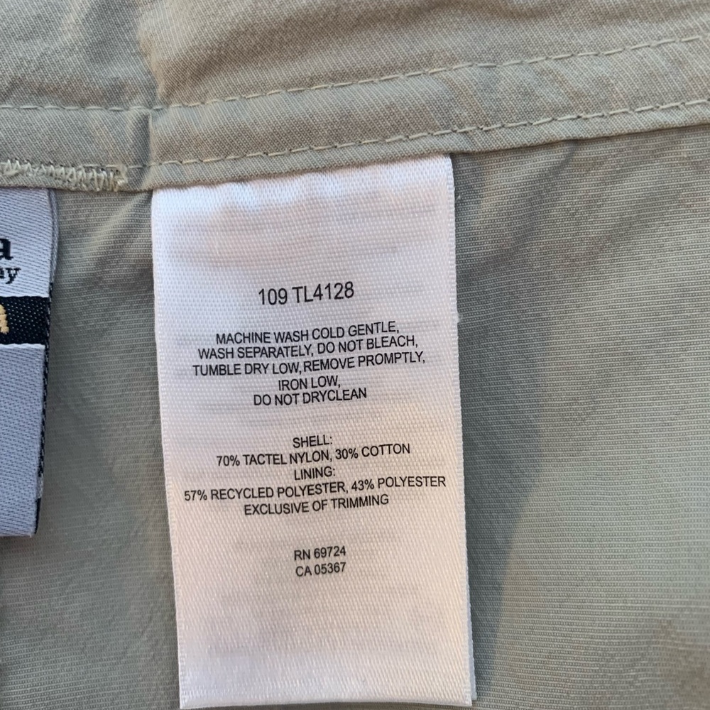 Columbia women’s skorts size8 several pockets (see photos) - Picture 15 of 15